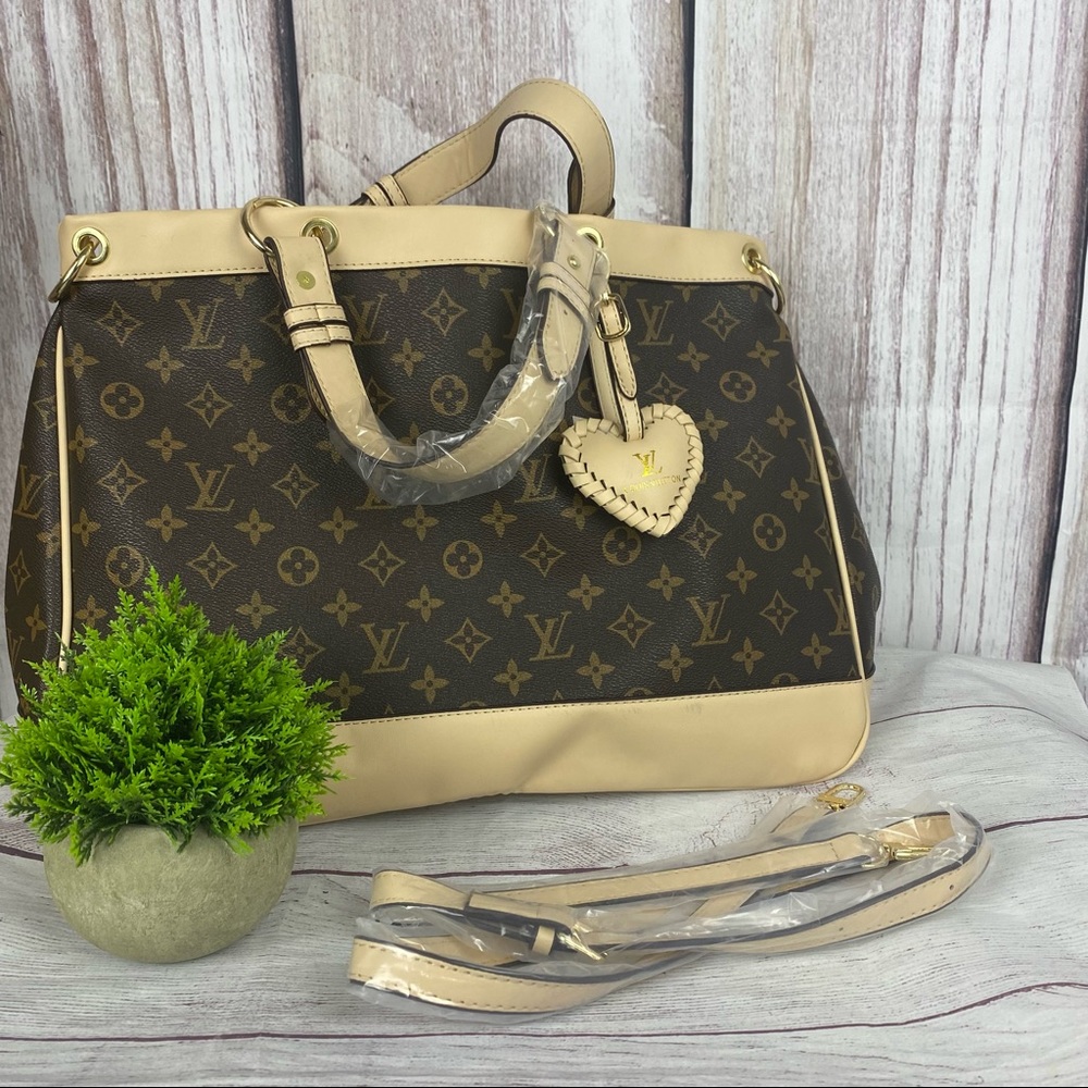 inspired tote brown. Reposhing, just too much purse for me.